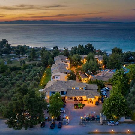 Lesse Hotel Халкидики Экстерьер фото